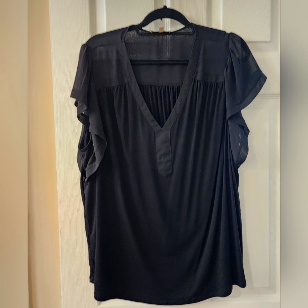 Elah Flutter Sleeve Knit Top